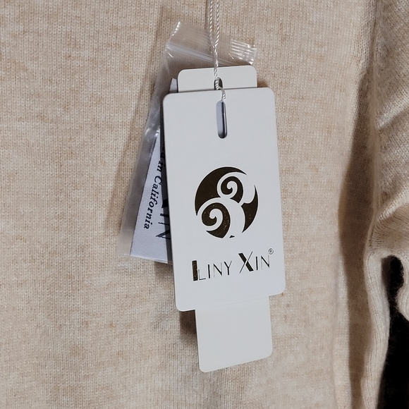 New Cashmere Heather Tan Liny Xin womens Crew Neck Sweater. - Picture 2 of 4